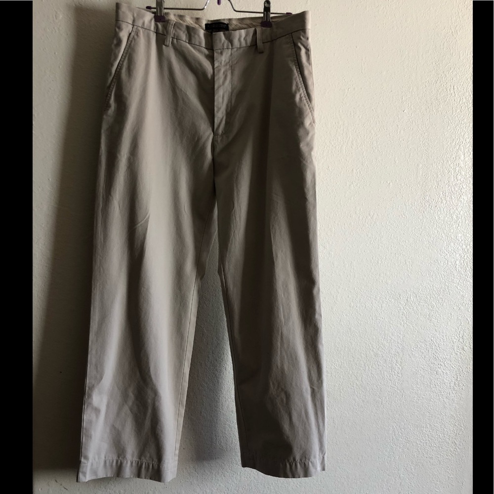 Banana republic relaxed khakis pants